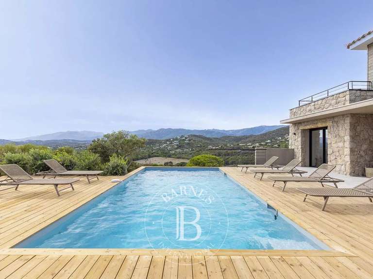 House Zonza - 4 bedrooms - 140m²