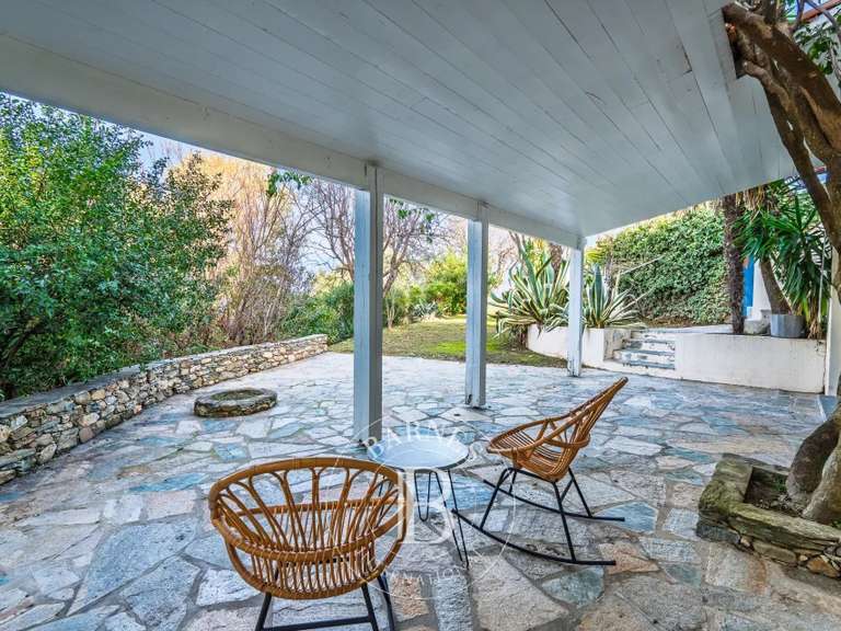 Maison Saint-Florent - 4 chambres - 250m²