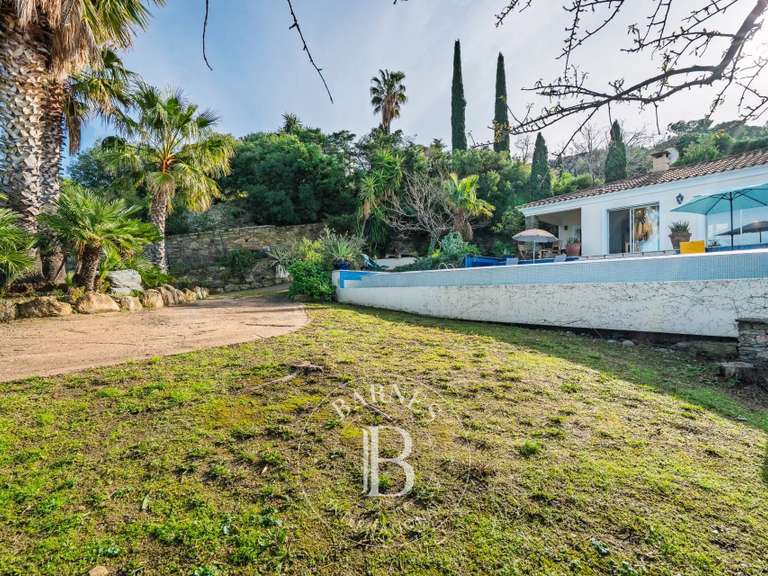 Maison Saint-Florent - 4 chambres - 250m²