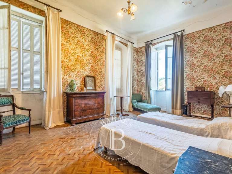 Maison L'Île-Rousse - 10 chambres - 410m²
