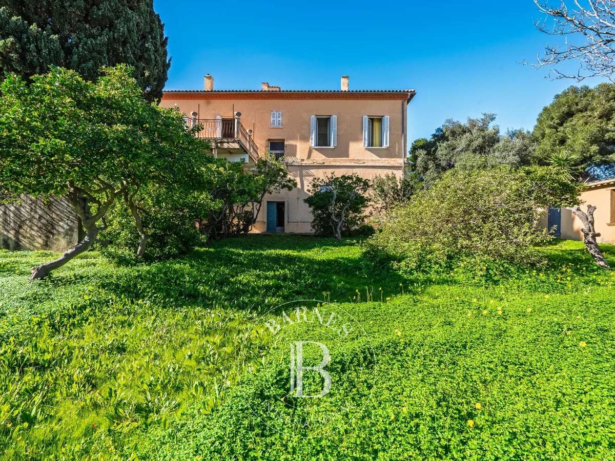 House L'Île-Rousse