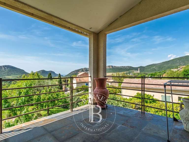 Maison Patrimonio - 3 chambres - 261m²