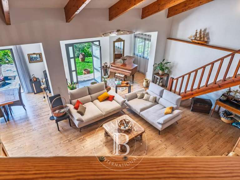 Maison Patrimonio - 3 chambres - 261m²