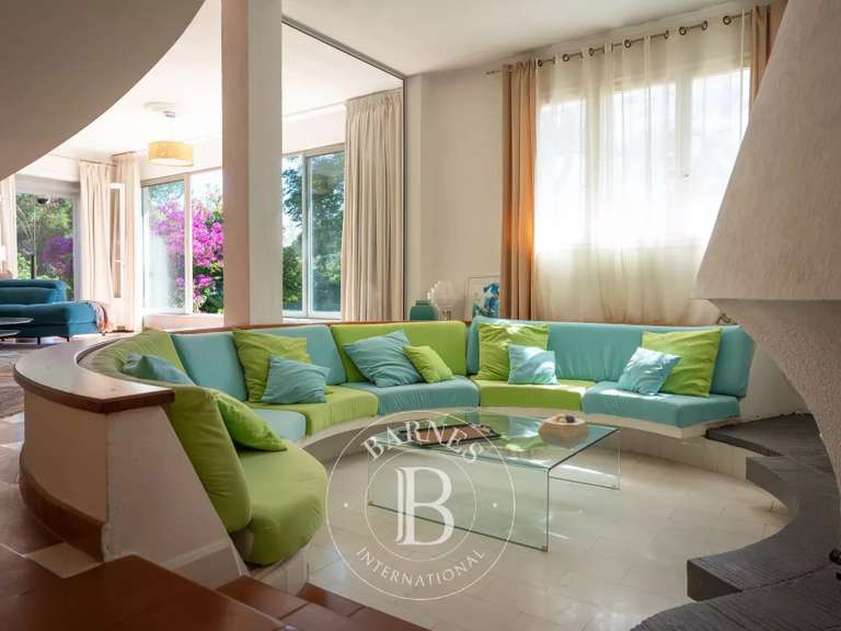 House Bastia - 5 bedrooms - 270m²