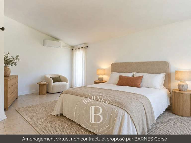 House Bastia - 5 bedrooms - 270m²