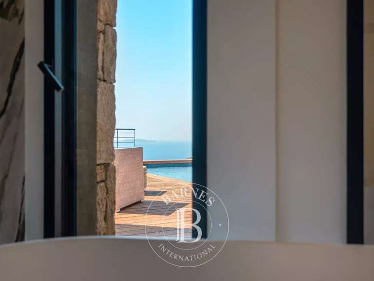 Maison Ajaccio - 4 chambres - 173m²
