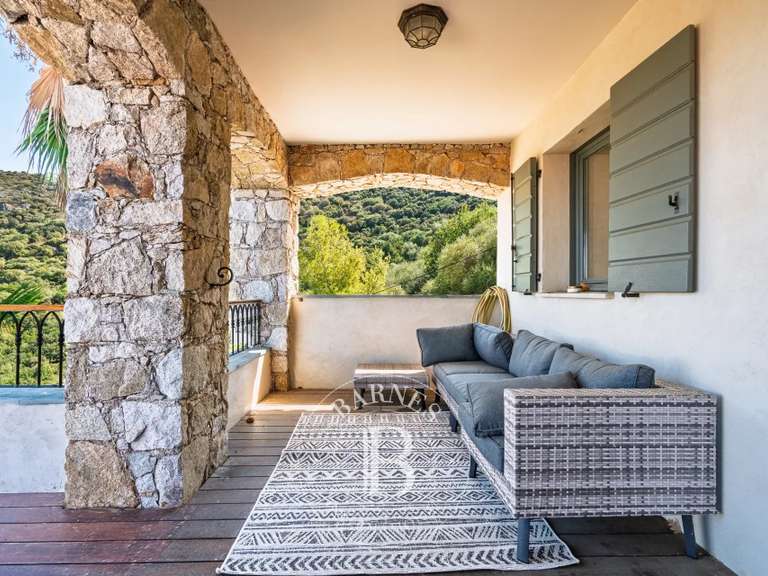 Maison Monticello - 5 chambres - 242m²