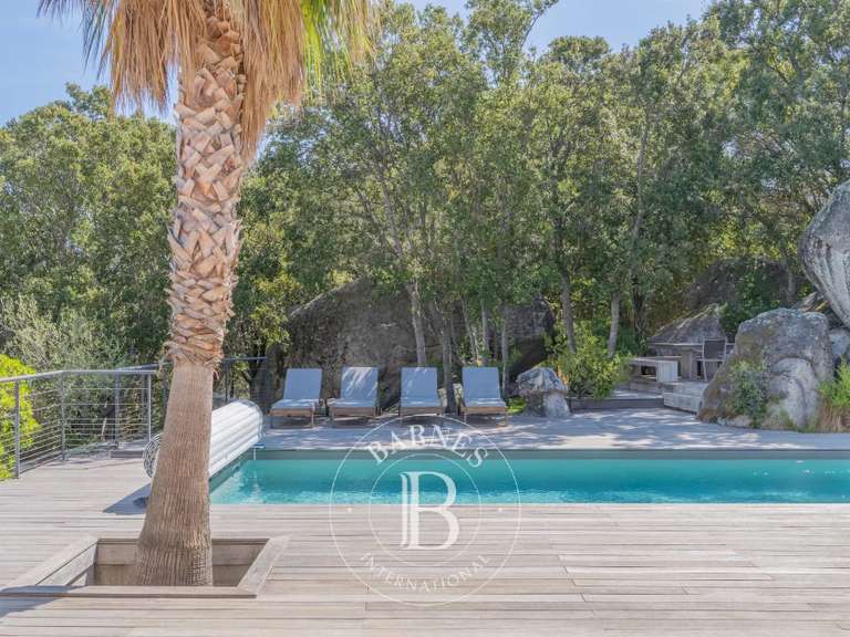 Maison Porto-Vecchio - 5 chambres - 164m²