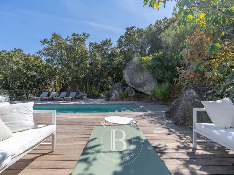 Maison Porto-Vecchio - 5 chambres - 164m²