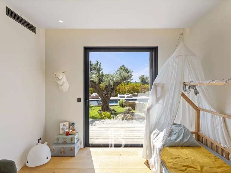 Maison Porto-Vecchio - 4 chambres - 194m²