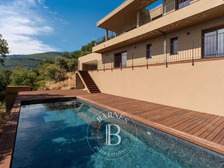 Maison Erbalunga - 3 chambres - 262m²