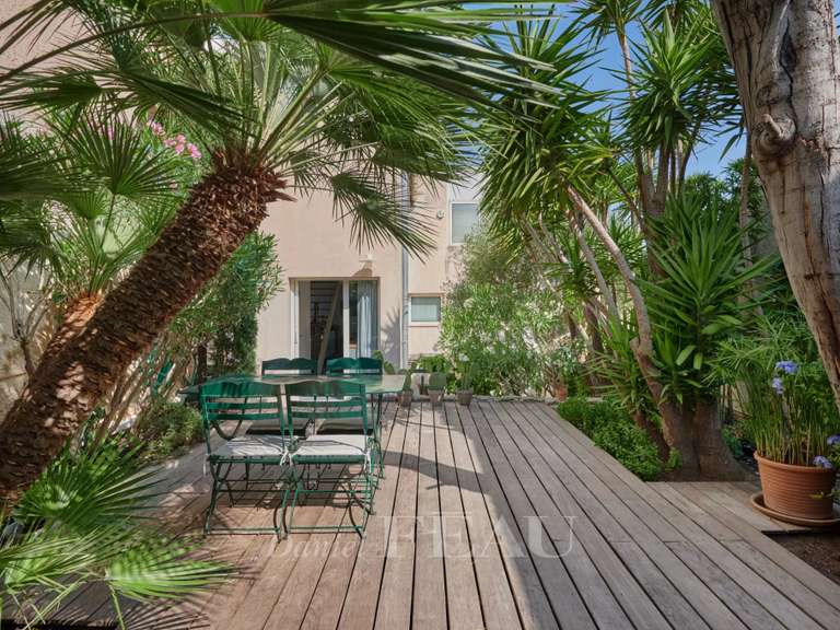 Maison Marseille 8e - 5 chambres - 186m²