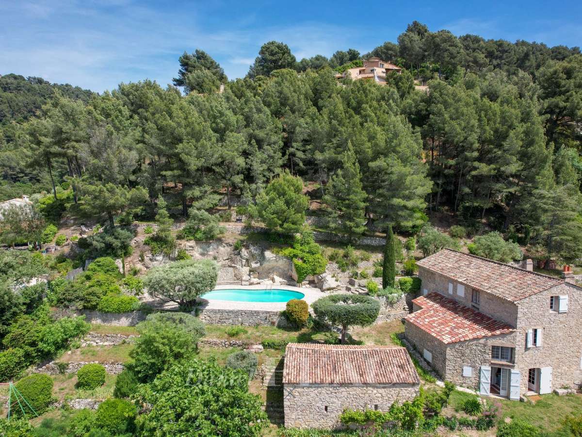 House Le Beausset