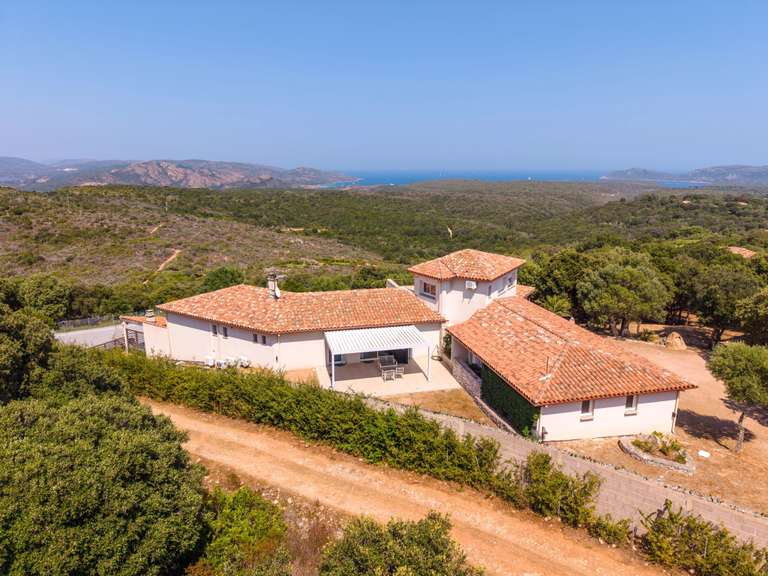 Maison Bonifacio - 5 chambres - 270m²