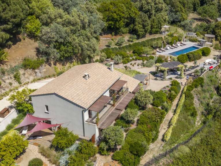 Maison Sari-d'Orcino - 5 chambres - 318m²