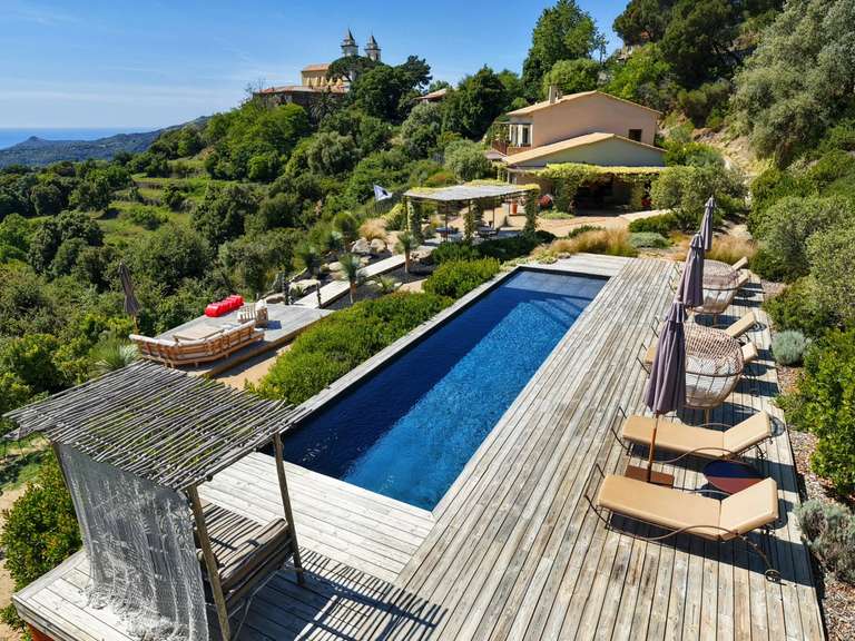 Maison Sari-d'Orcino - 5 chambres - 318m²