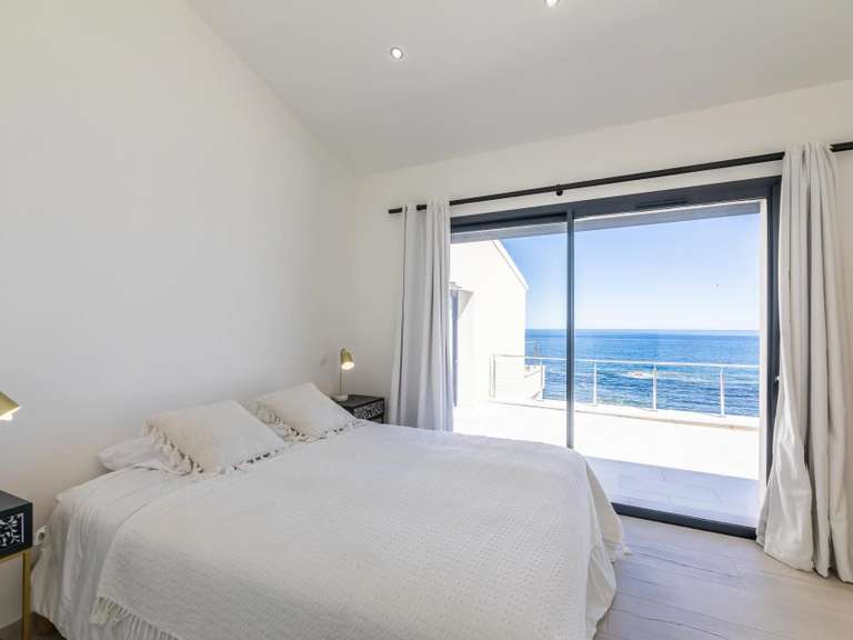 House with Sea view Sari-Solenzara - 4 bedrooms - 316m²