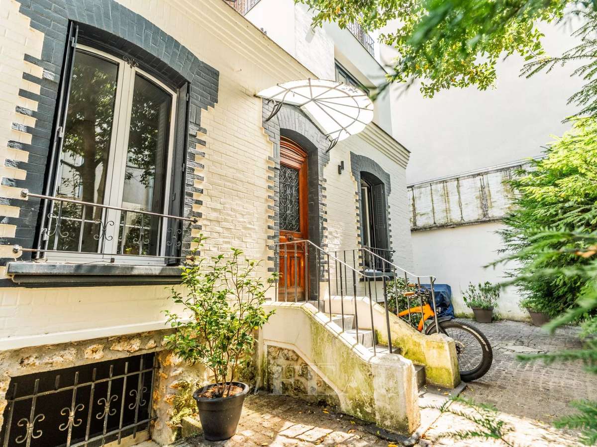 House Boulogne-Billancourt