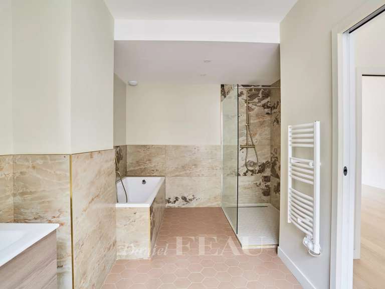 Maison Boulogne-Billancourt - 5 chambres - 240m²