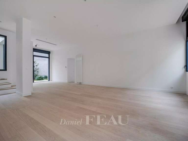 Maison Boulogne-Billancourt - 5 chambres - 240m²