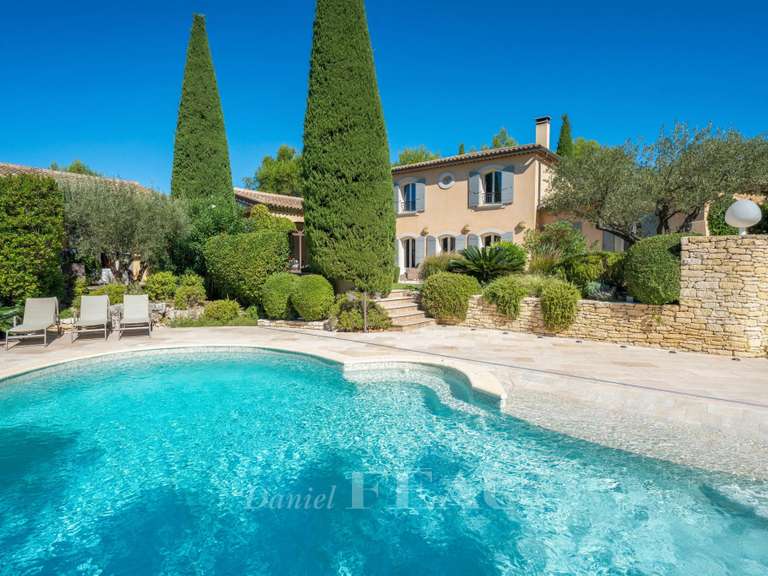 Maison Mallemort - 4 chambres - 294m²