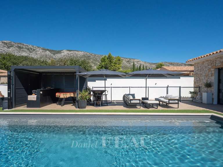 Maison Aix-en-Provence - 3 chambres - 169m²