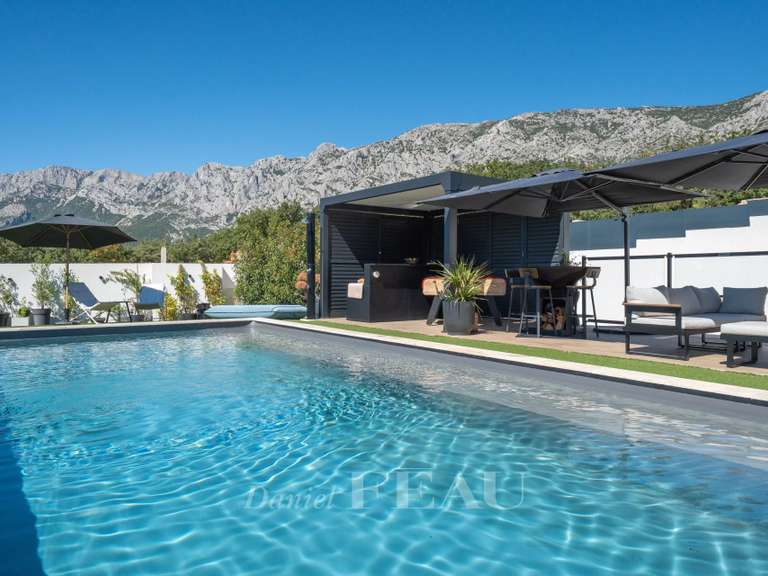 Maison Aix-en-Provence - 3 chambres - 169m²