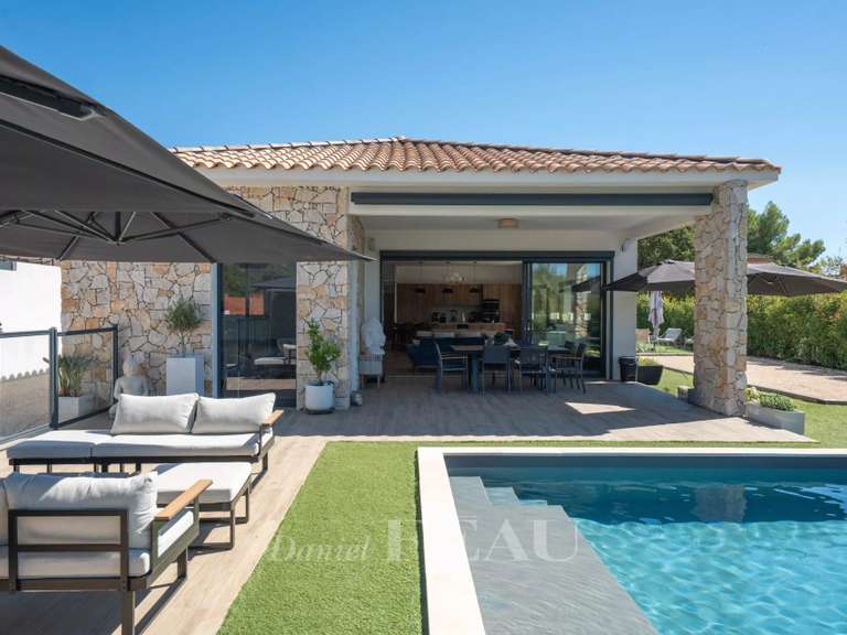 Maison Aix-en-Provence - 3 chambres - 169m²