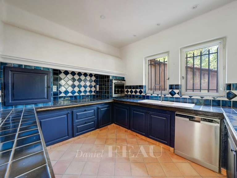 House Aix-en-Provence - 4 bedrooms - 234m²