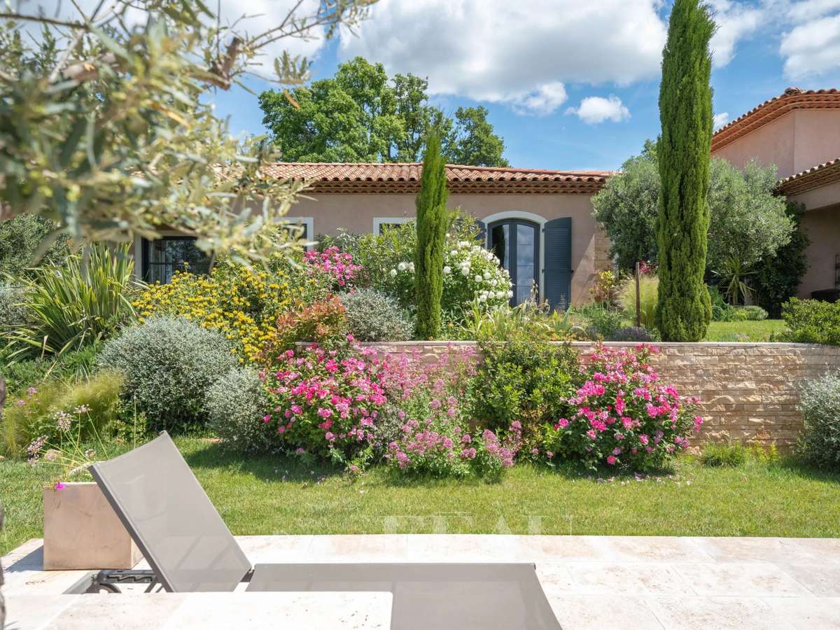 Maison Aups