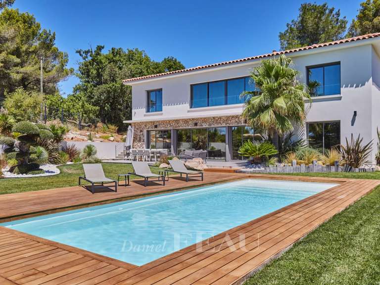 Maison Aix-en-Provence - 4 chambres - 220m²