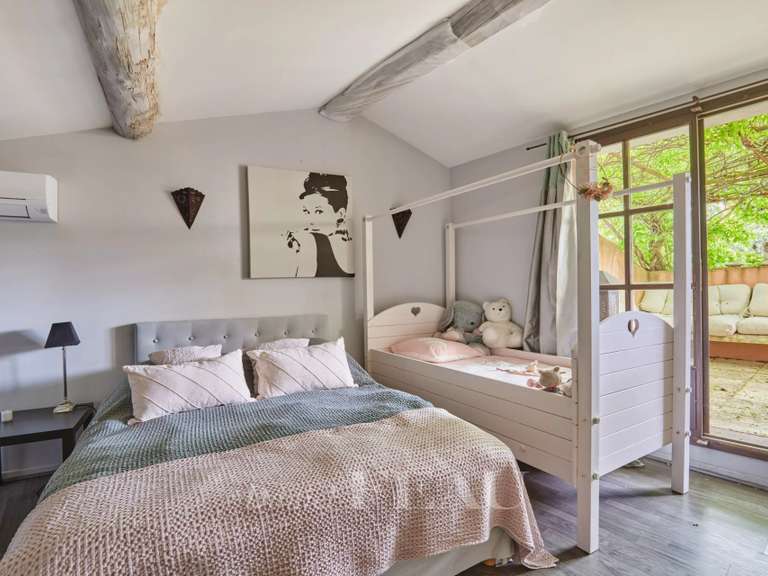 Maison Lambesc - 6 chambres - 223m²