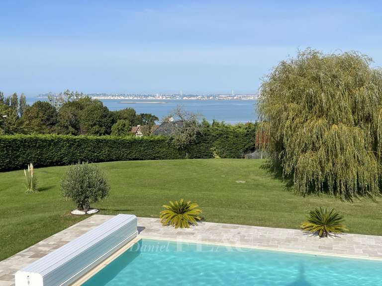 Maison avec Vue sur mer Cricqueboeuf - 5 chambres - 360m²