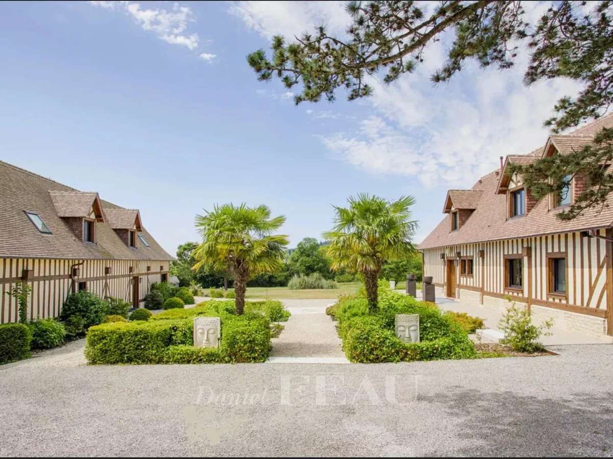 House Pont-l'Évêque