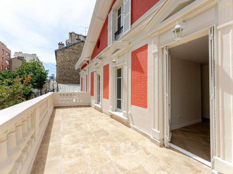 Maison Courbevoie - 6 chambres - 280m²