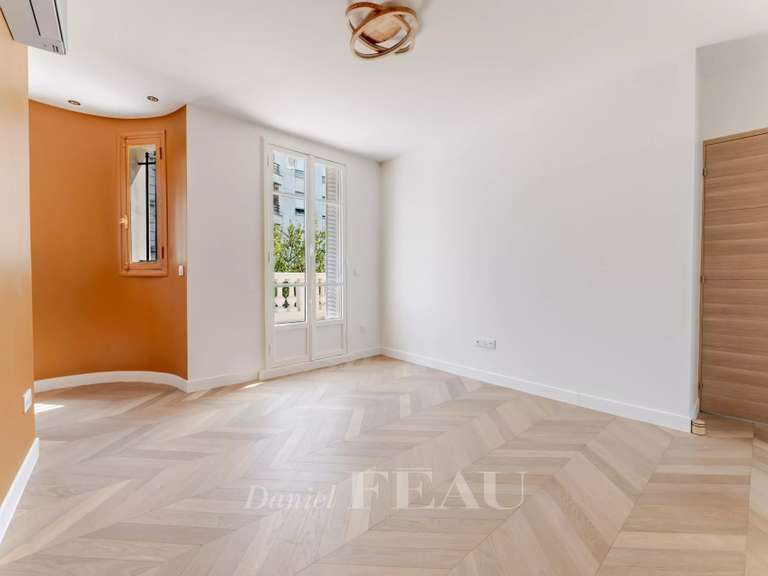 Maison Courbevoie - 6 chambres - 280m²