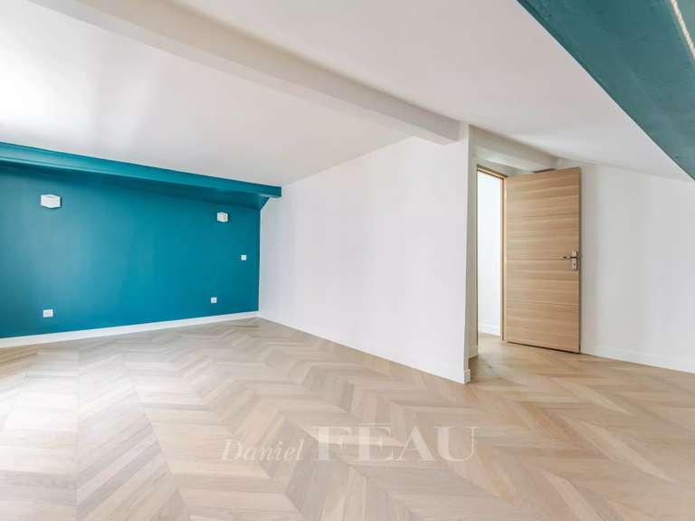 Maison Courbevoie - 6 chambres - 280m²