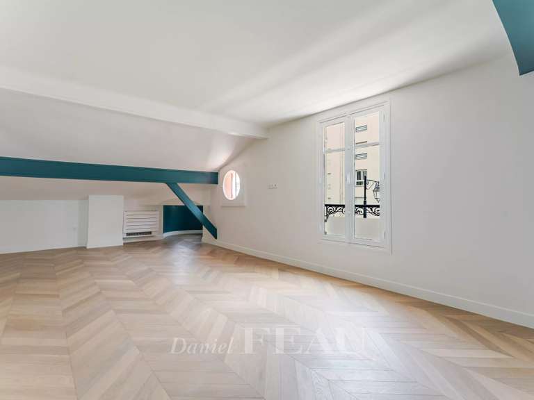 Maison Courbevoie - 6 chambres - 280m²