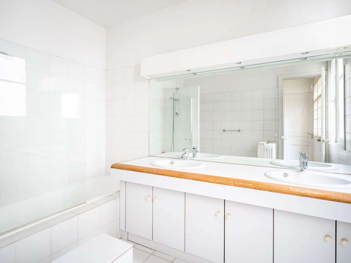 House Neuilly-sur-Seine