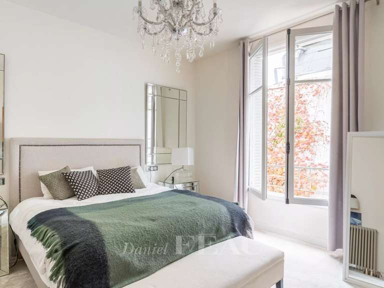 Maison Neuilly-sur-Seine - 4 chambres - 350m²