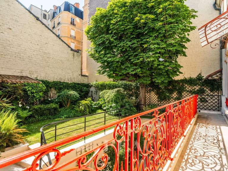 Maison Neuilly-sur-Seine - 9 chambres - 400m²