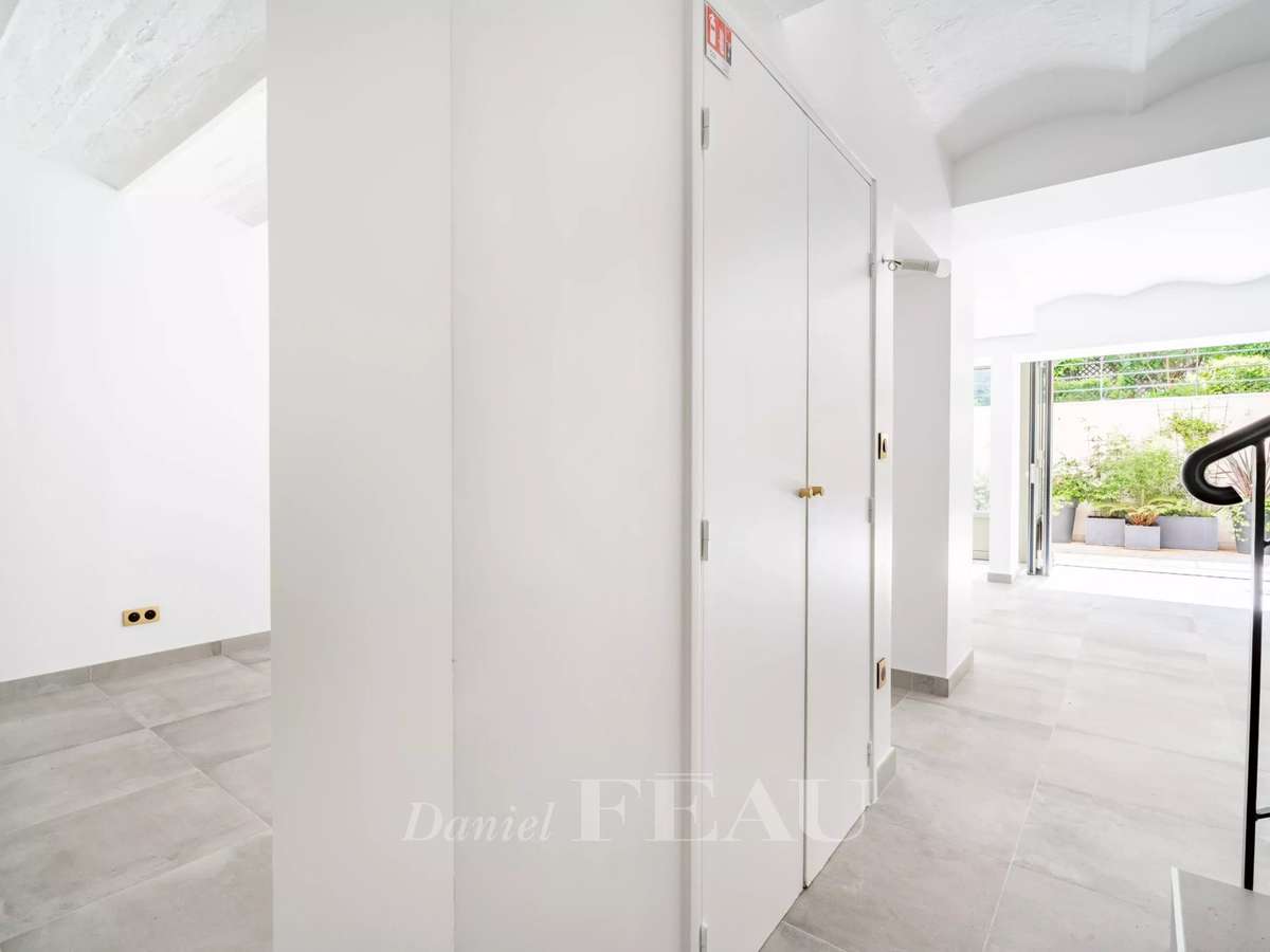 House Neuilly-sur-Seine
