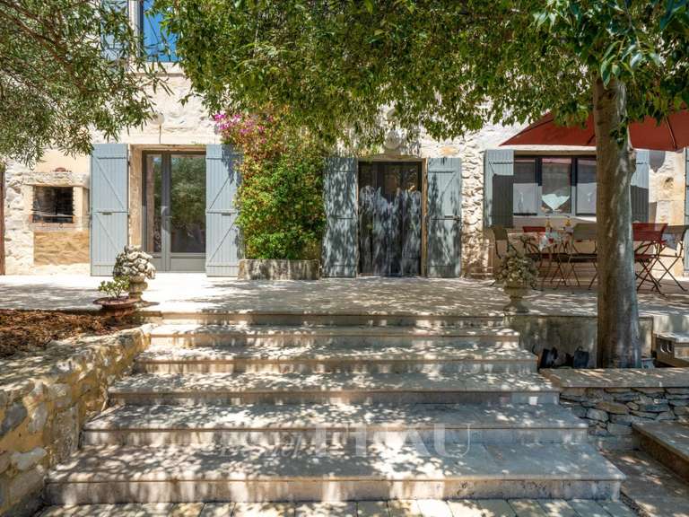 Maison Boulbon - 6 chambres - 328m²