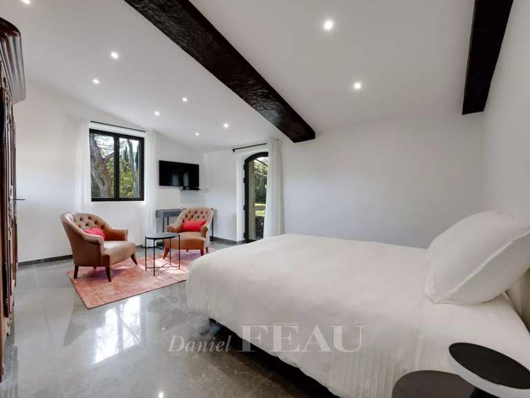 House Eygalières - 5 bedrooms - 293m²