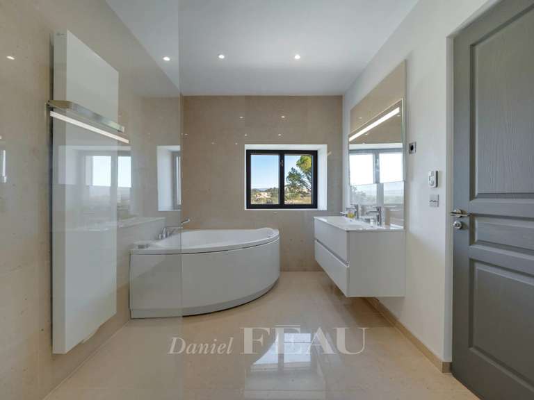 House Eygalières - 5 bedrooms - 293m²