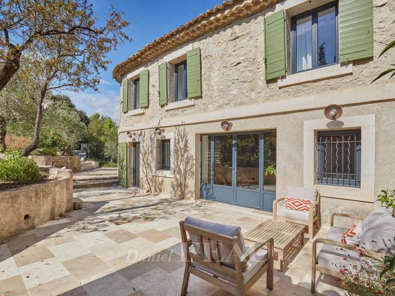 Maison Maussane-les-Alpilles - 6 chambres - 208m²