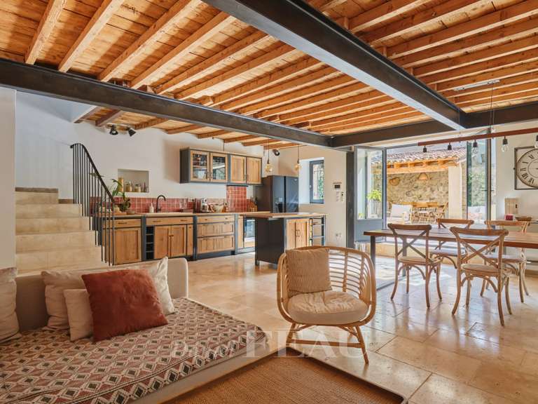 Maison Maussane-les-Alpilles - 6 chambres - 208m²