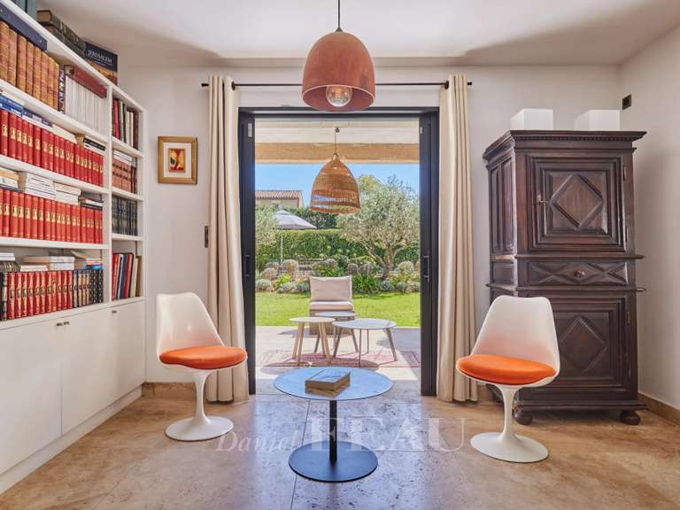 Maison Eygalières - 4 chambres - 252m²