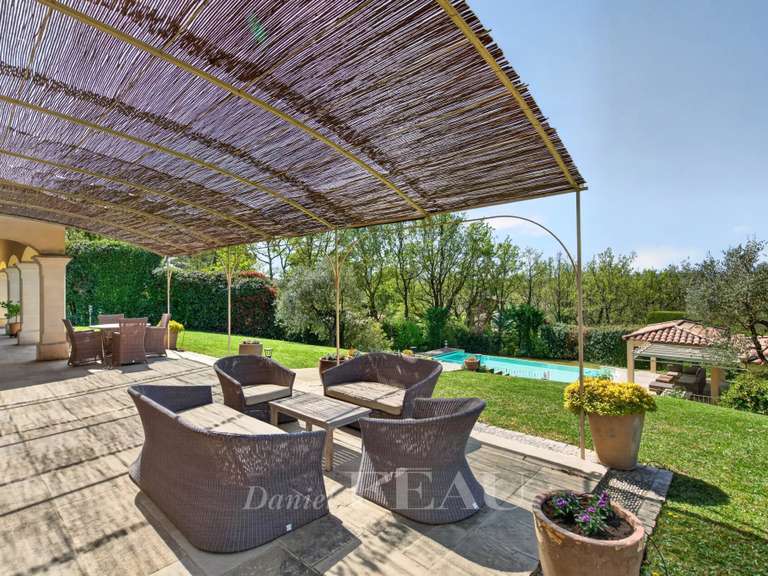 House Pierrevert - 4 bedrooms - 303m²