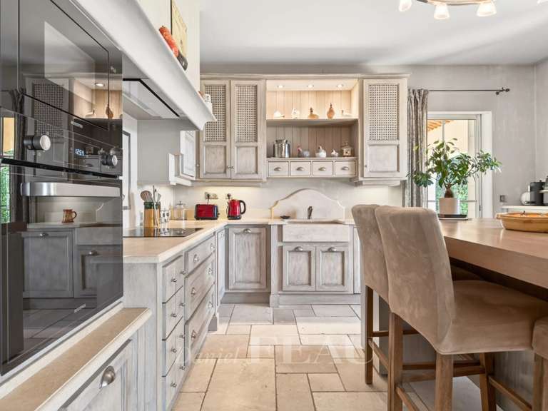 House Pierrevert - 4 bedrooms - 303m²
